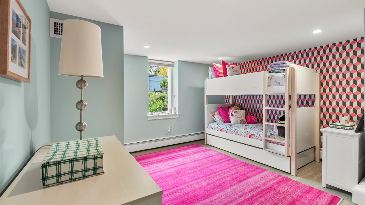 Photo of Bedroom in Arlington