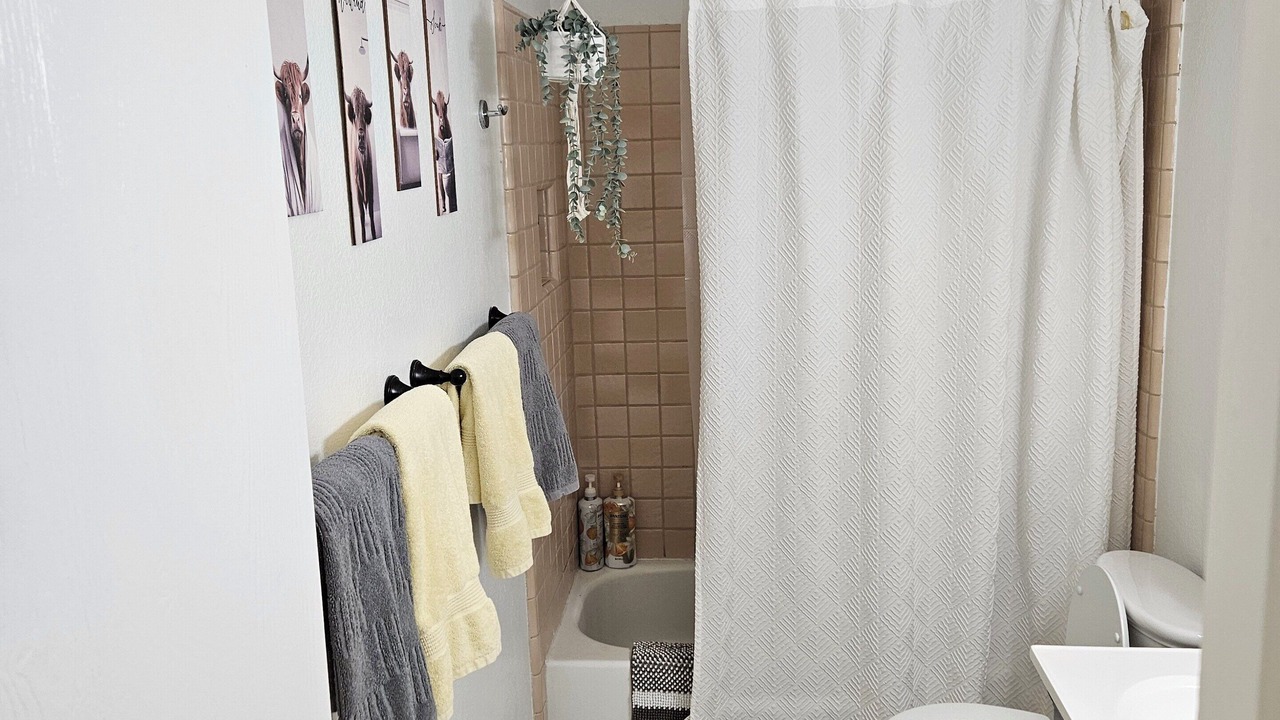 Photo of Bathroom in West Valley