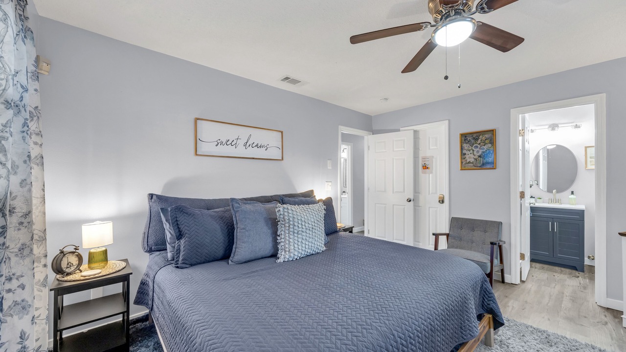 Photo of Bedroom in Cocoa