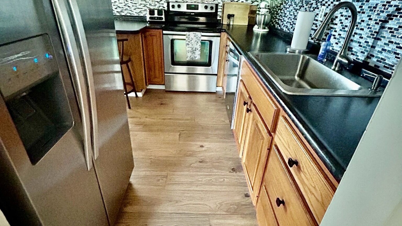 Photo of Kitchen in Plum