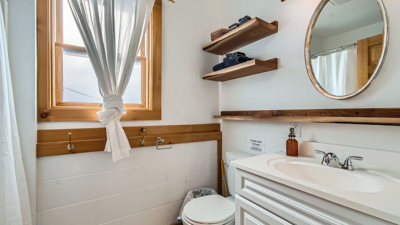 Photo of Bathroom in Delaware