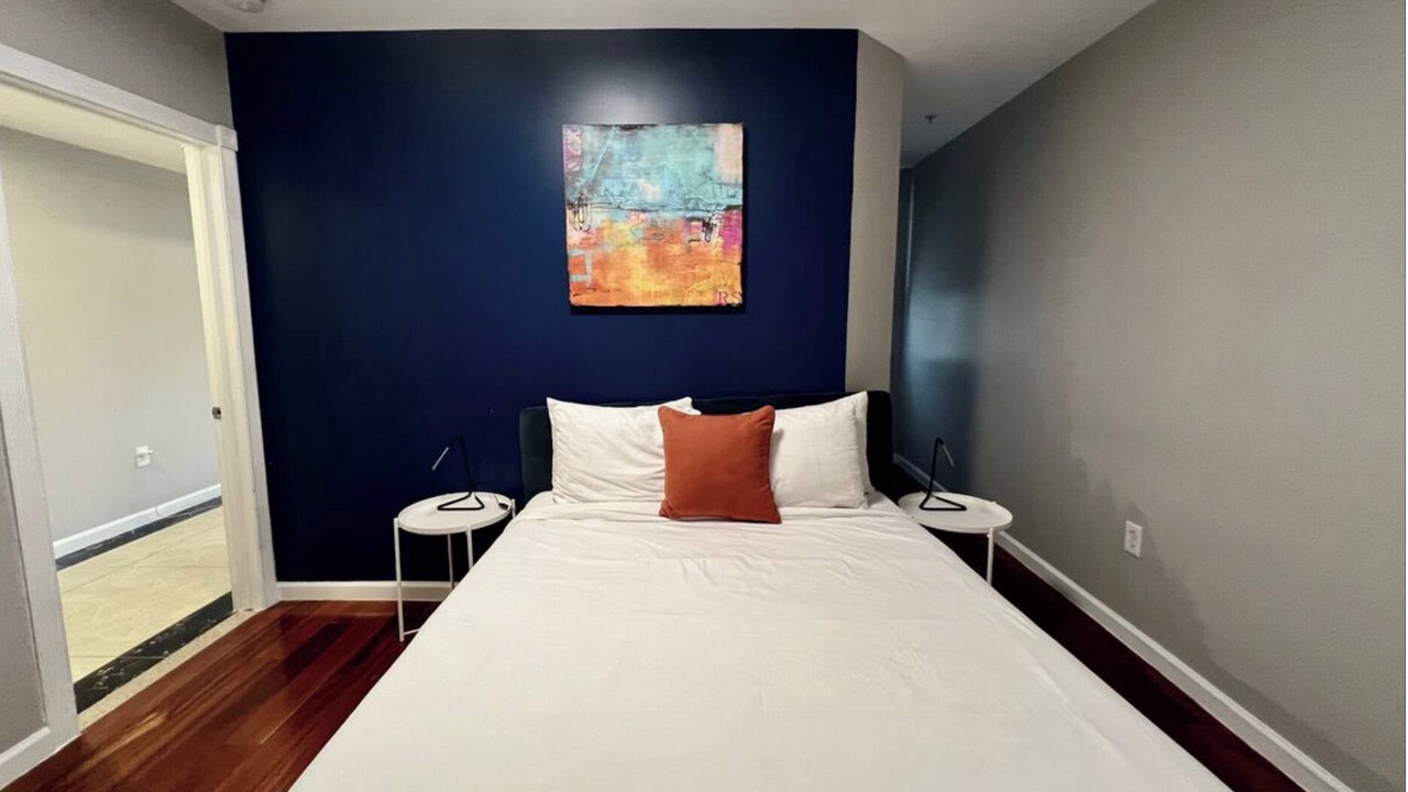 Photo of Bedroom in Chinatown