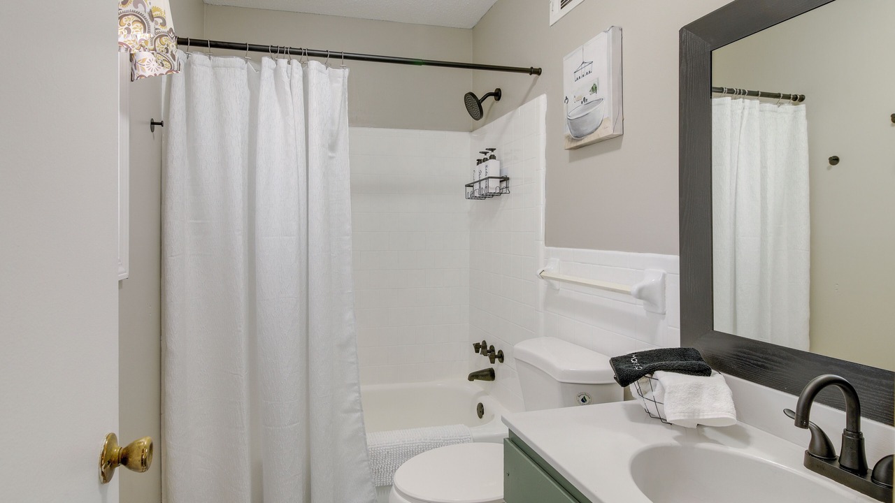 Photo of Bathroom in Ellendale