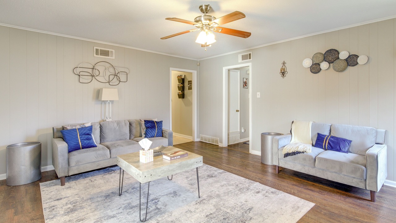 Photo of Livingroom in Ellendale
