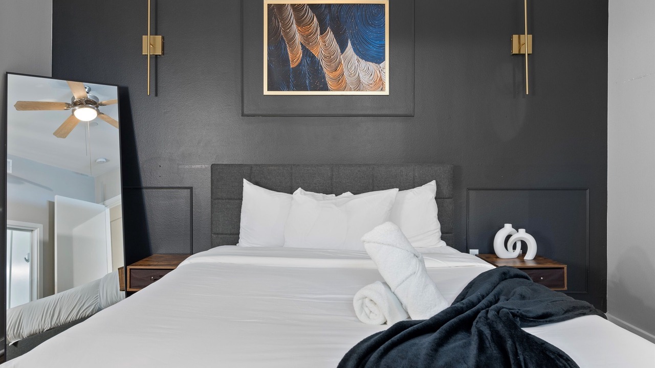 Photo of Bedroom in Dawson