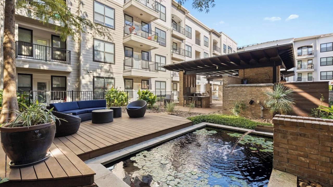 Photo of Patio Balcony in Dawson