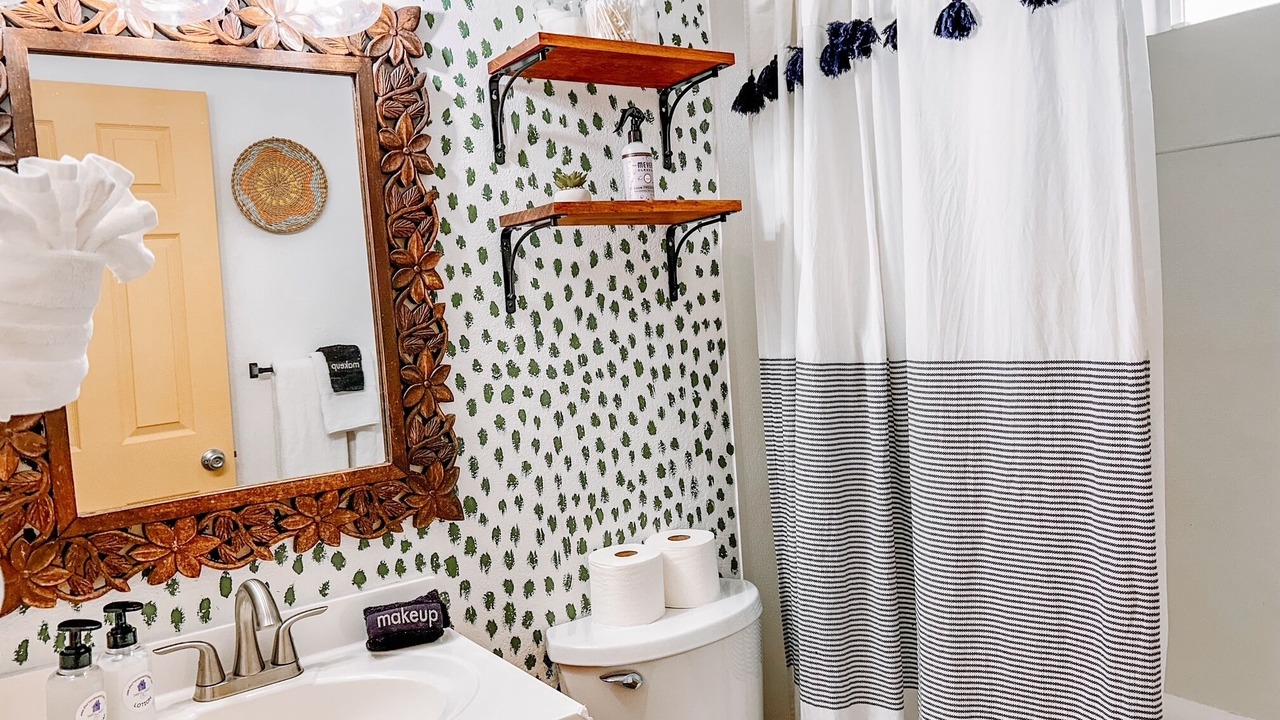 Photo of Bathroom in West Valley