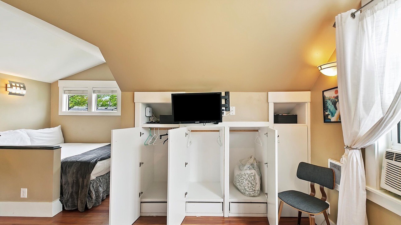 Photo of Bedroom in North End