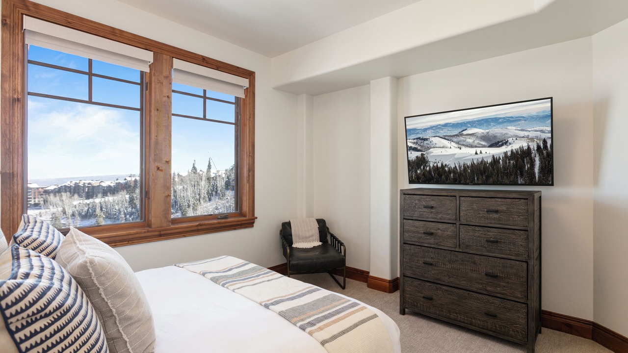Photo of Bedroom in Empire Pass