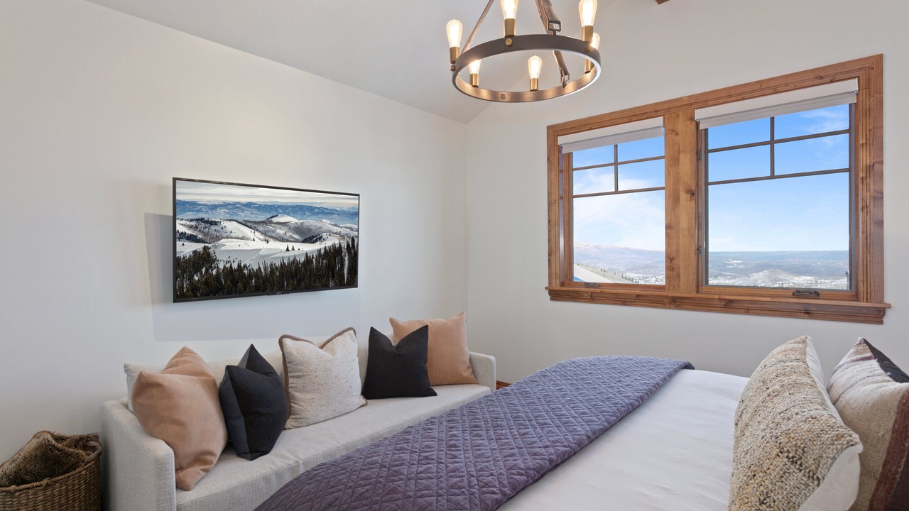 Photo of Bedroom in Empire Pass