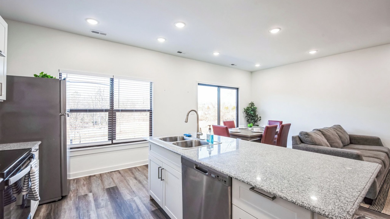 Photo of Kitchen in Ponderosa - Wingate