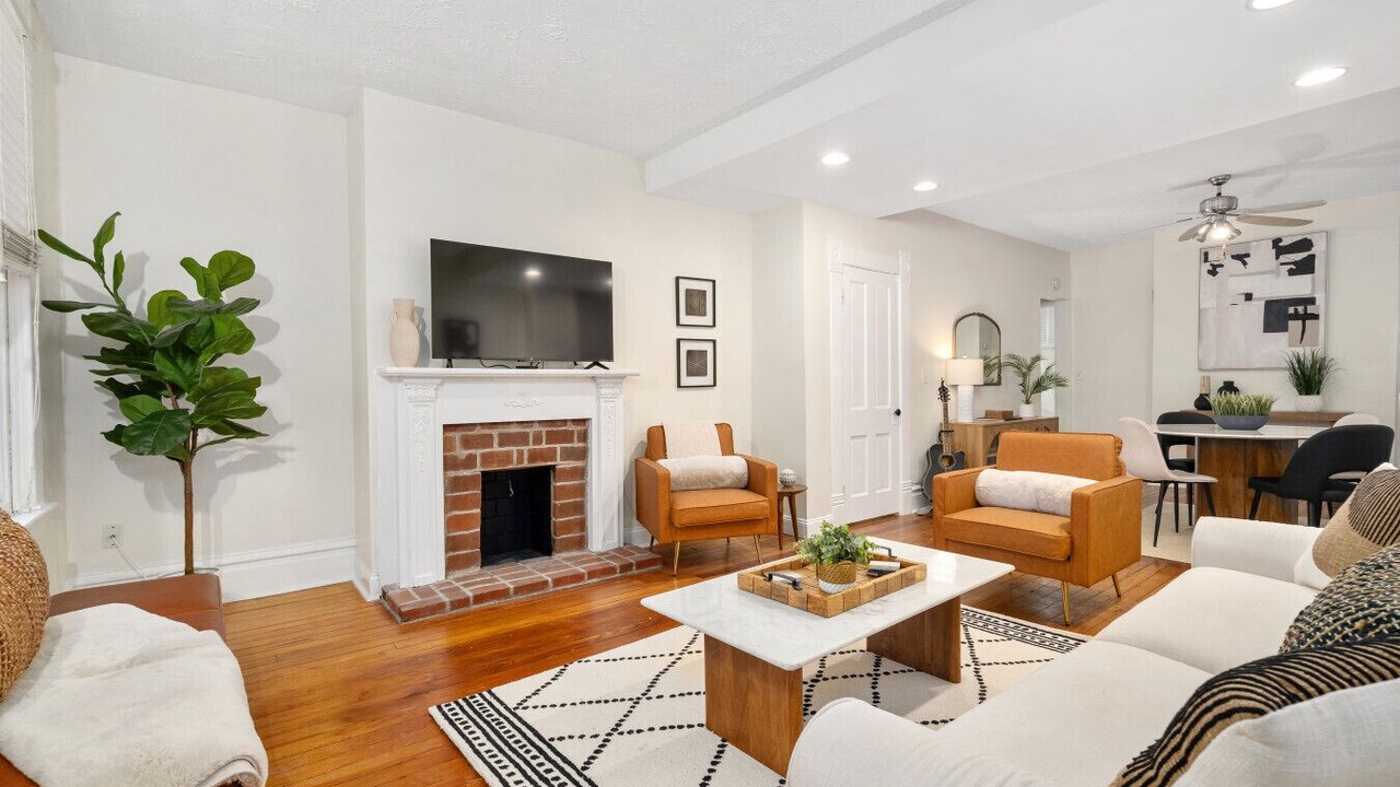 Photo of Livingroom in Downtown Columbus