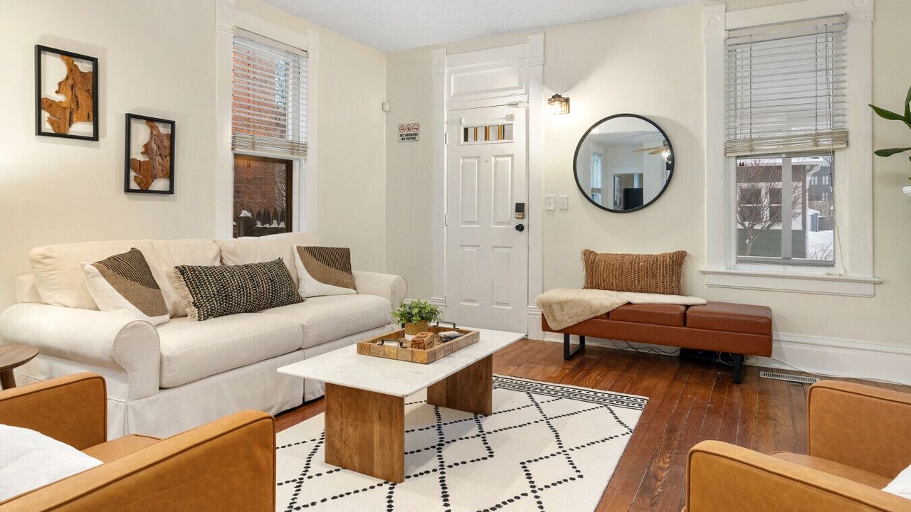 Photo of Livingroom in Downtown Columbus