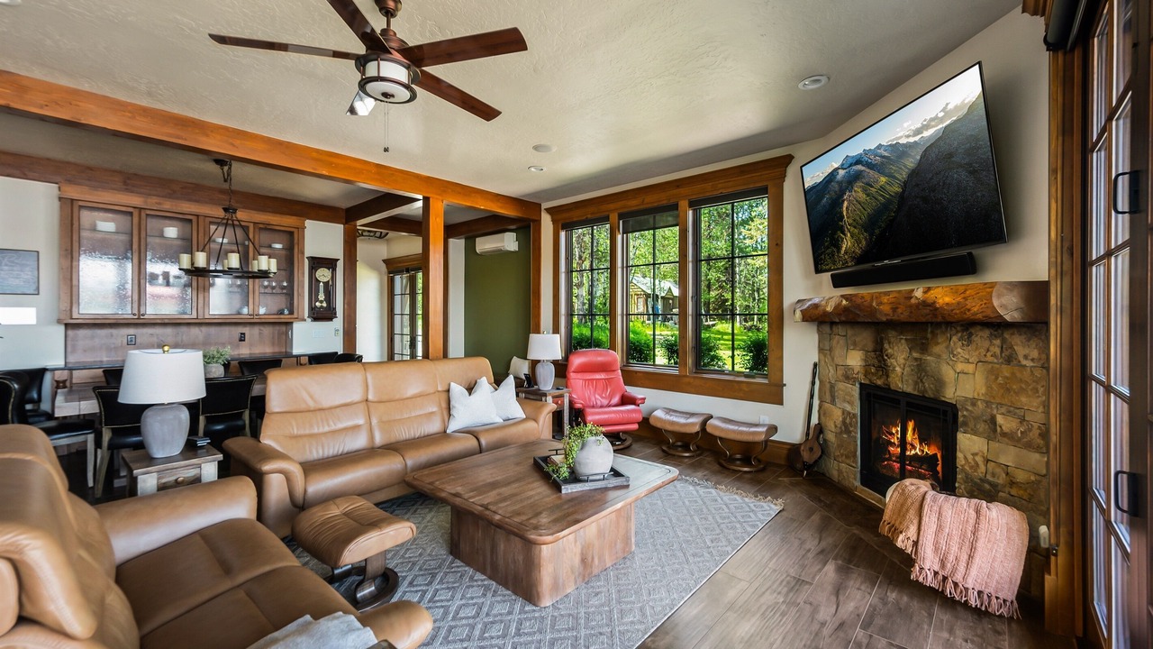 Photo of Livingroom in McCall