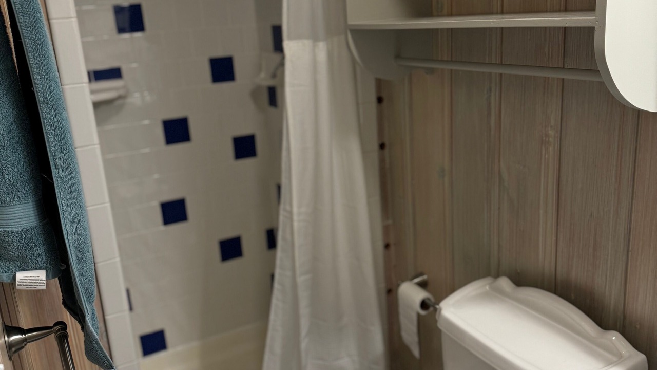 Photo of Bathroom in University District