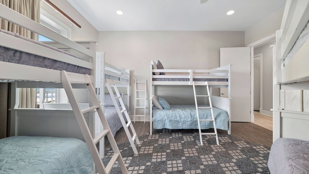 Photo of Bedroom in Saint Elmo