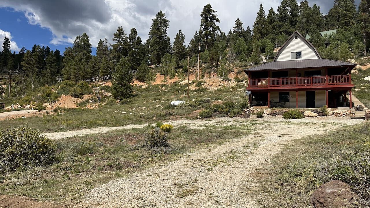 Photo of Outdoor in Meadow View Heights