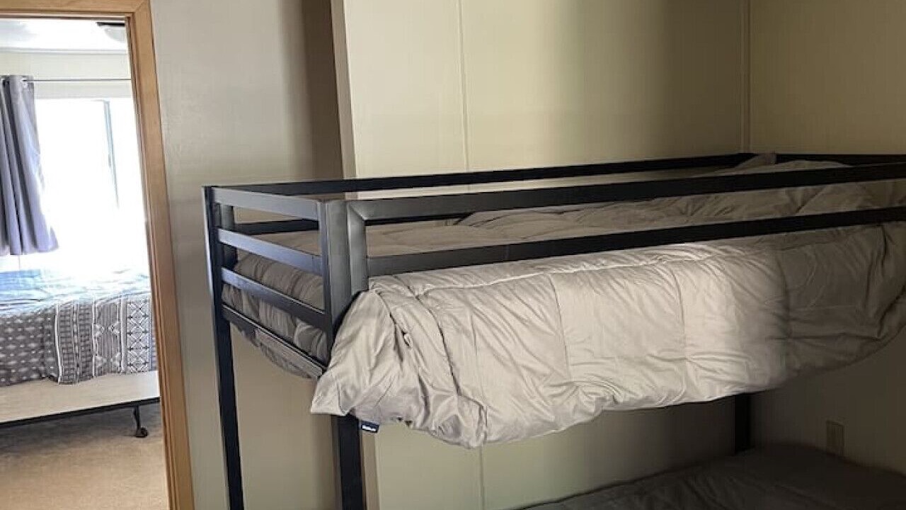 Photo of Bedroom in Meadow View Heights