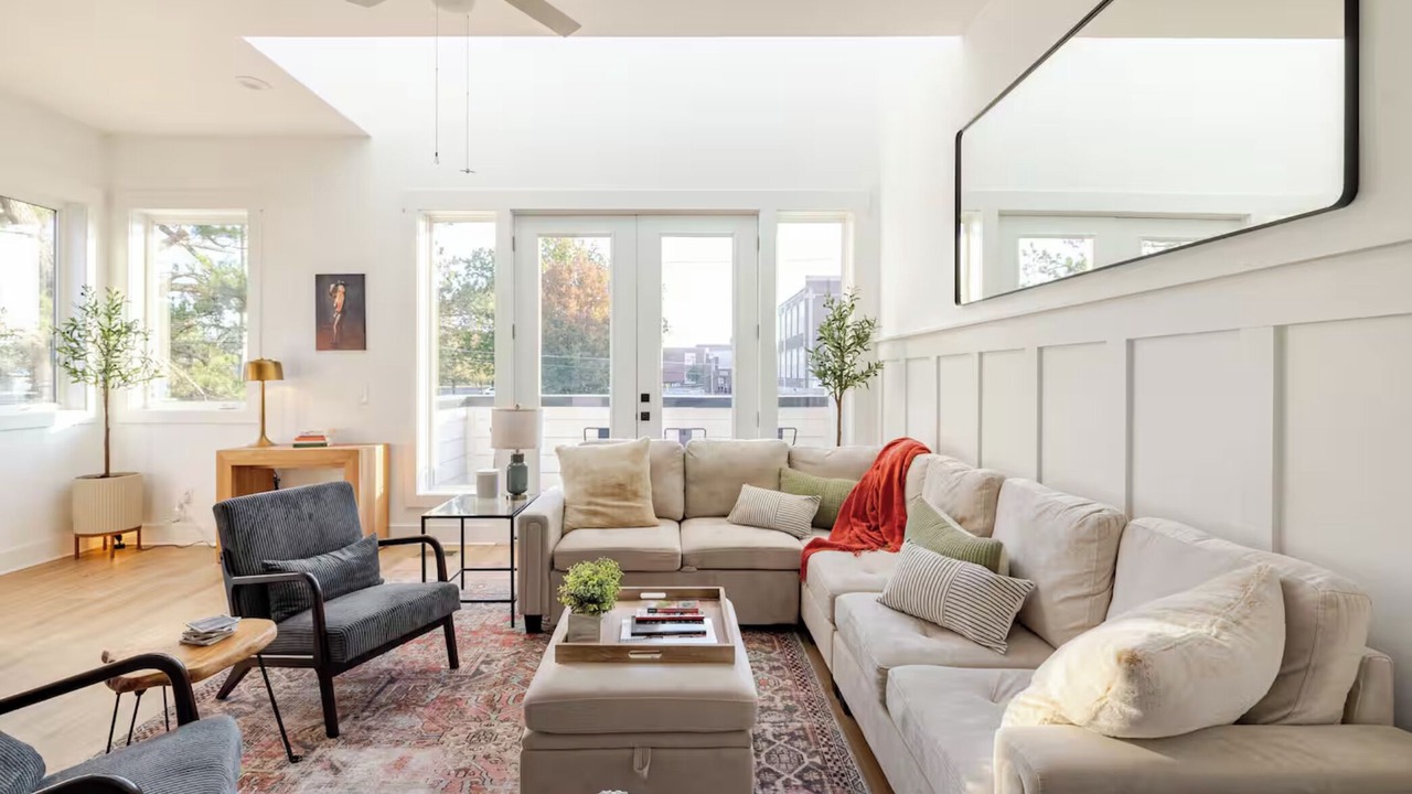 Photo of Livingroom in McFerrin Park