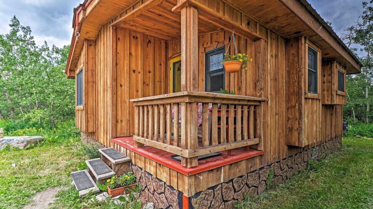 Photo of Outdoor in Babb