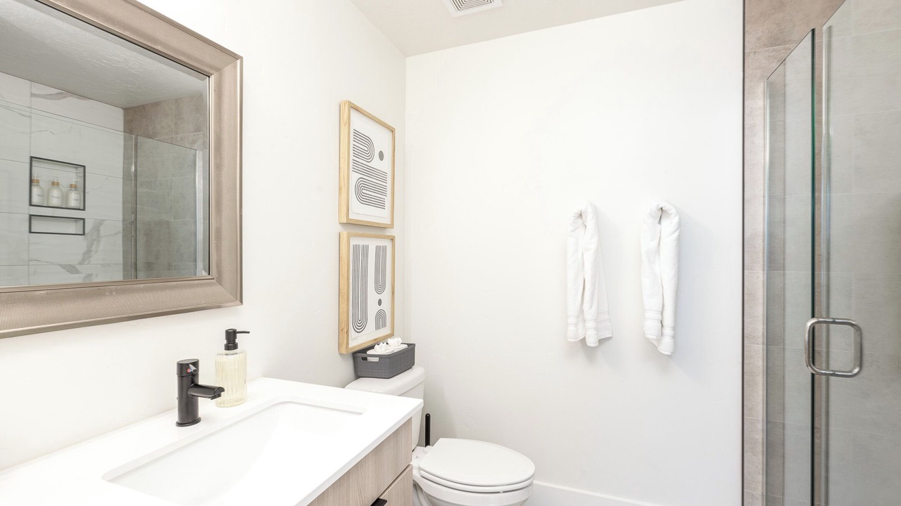 Photo of Bathroom in Veterans Park