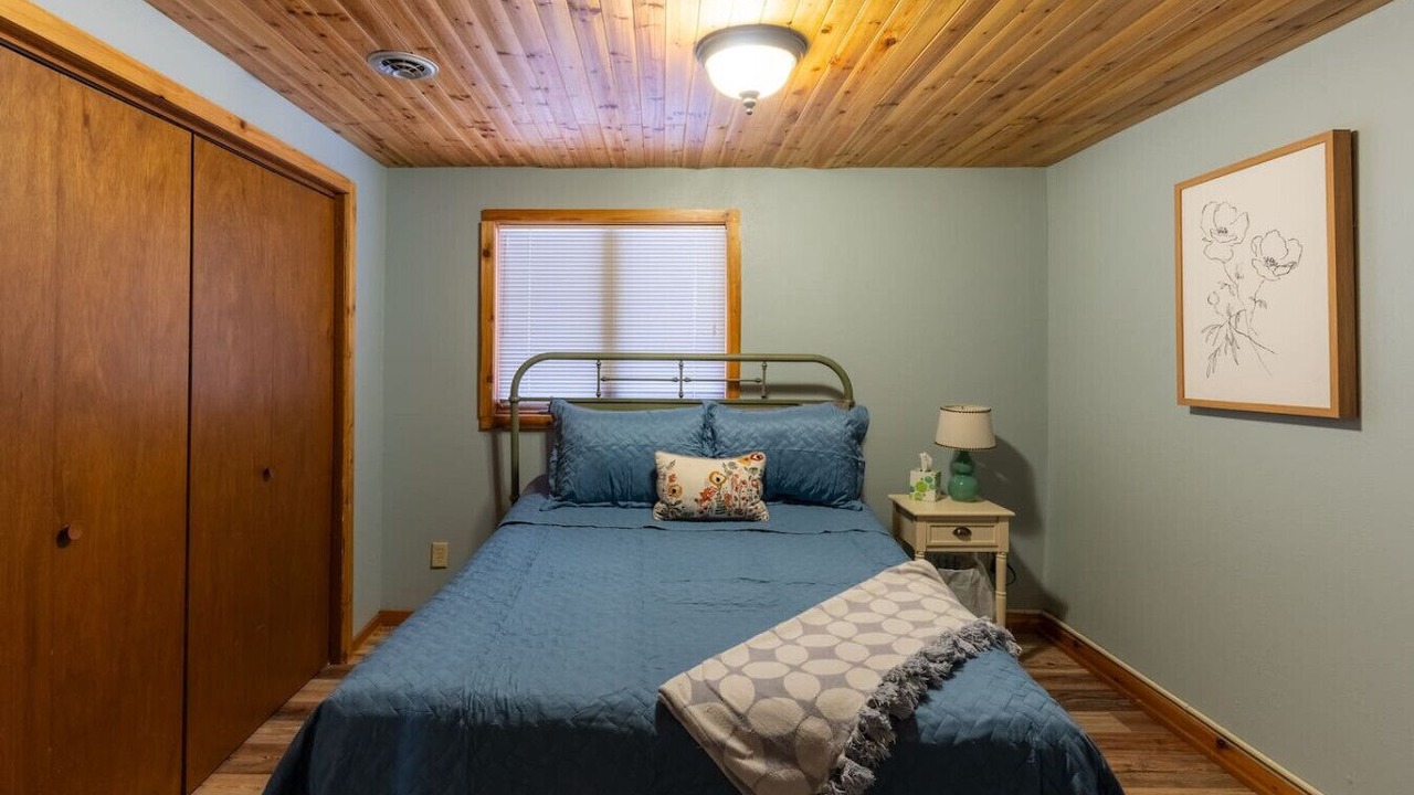 Photo of Bedroom in Pelican Rapids
