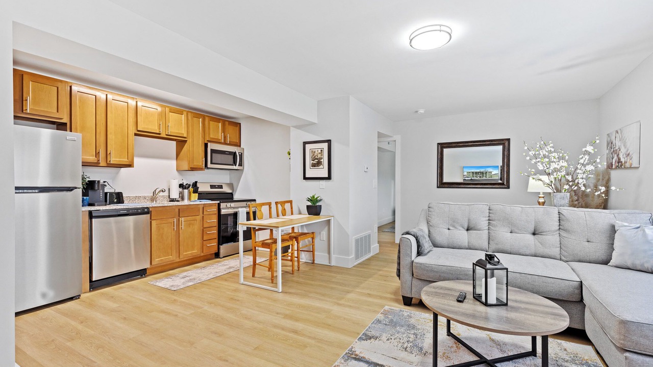 Photo of Livingroom in Lawrence