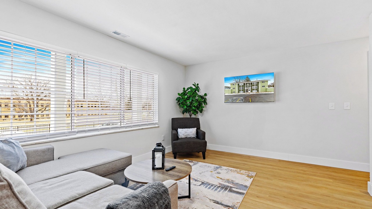 Photo of Livingroom in Lawrence