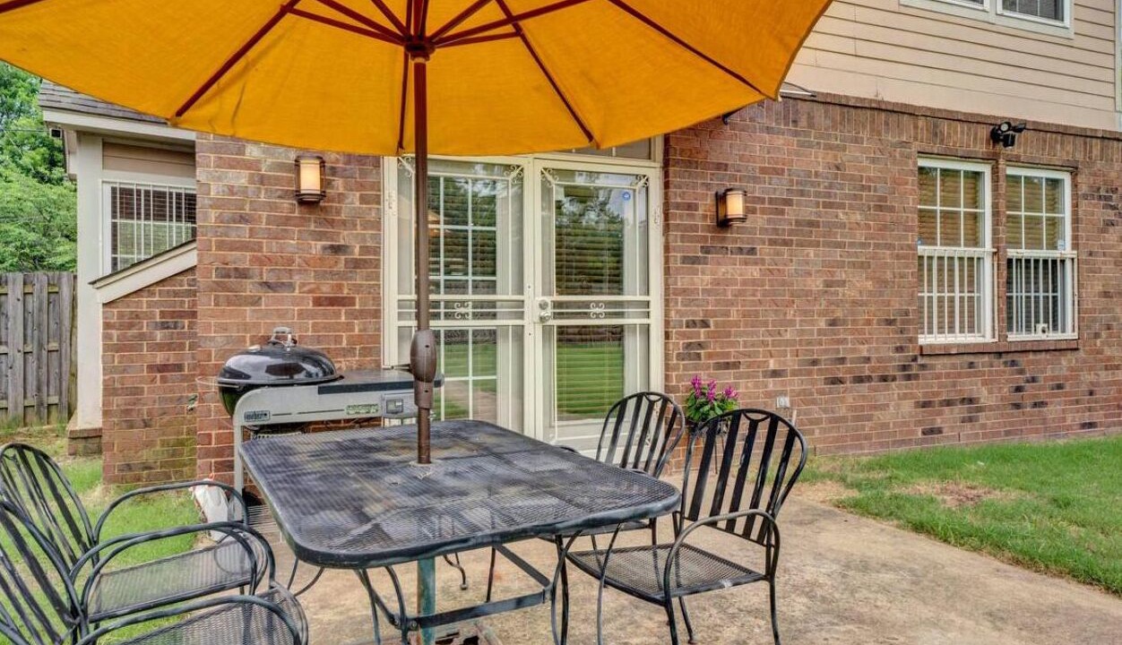 Photo of Outdoor in Pinch District
