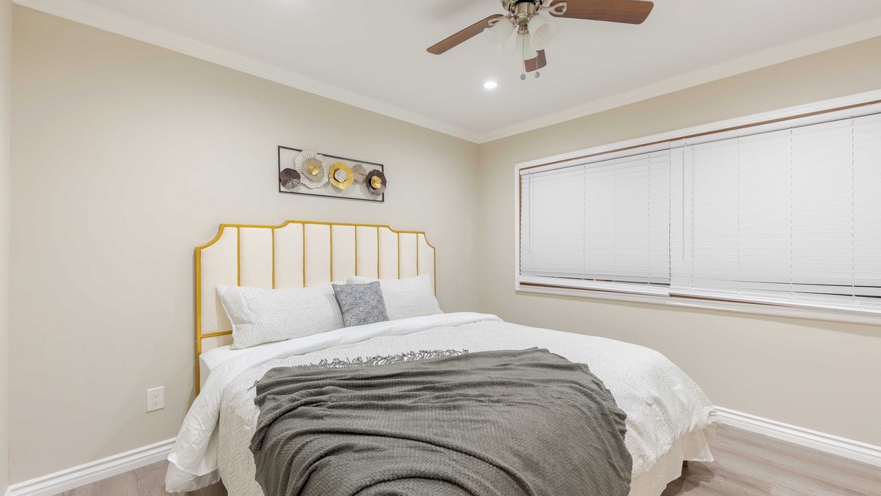 Photo of Bedroom in Pasadena