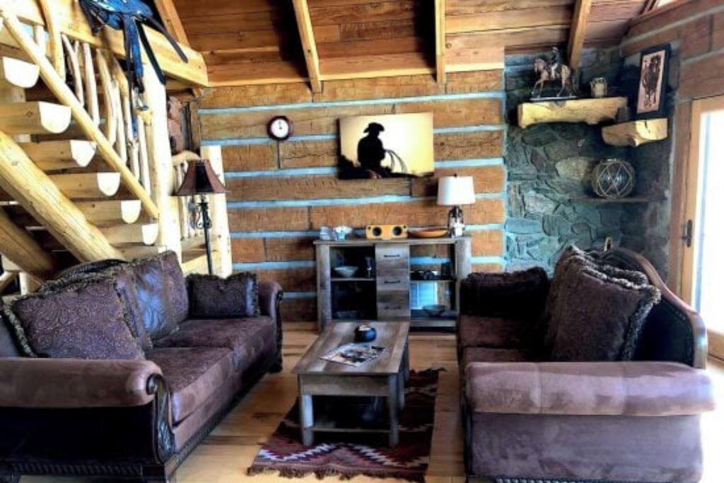 Photo of Livingroom in Cody