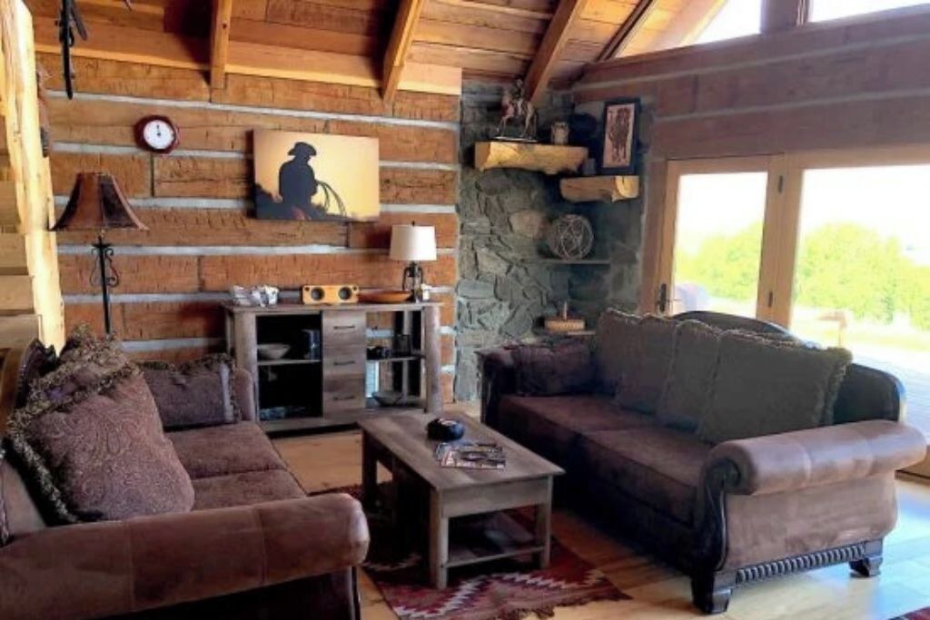 Photo of Livingroom in Cody