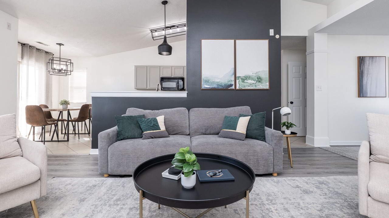 Photo of Livingroom in Noblesville
