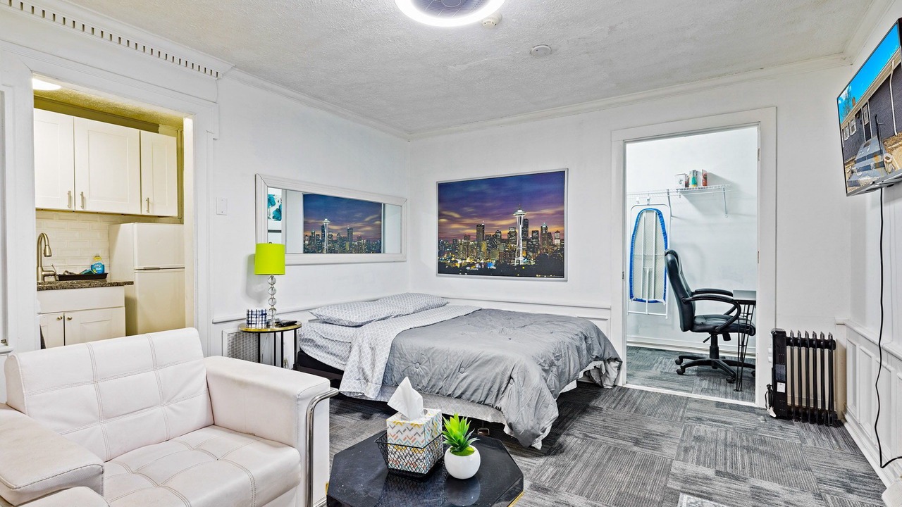 Photo of Bedroom in Mapleton/Fall Creek
