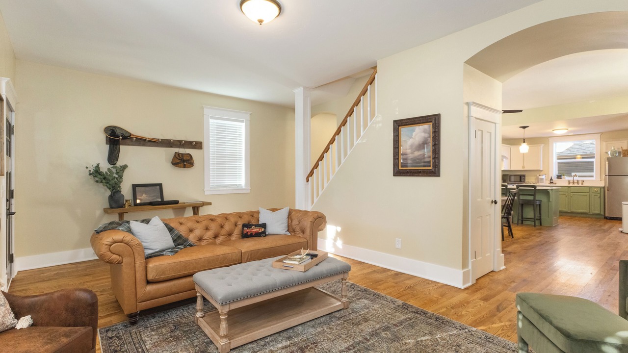 Photo of Bedroom in Historic Livingston