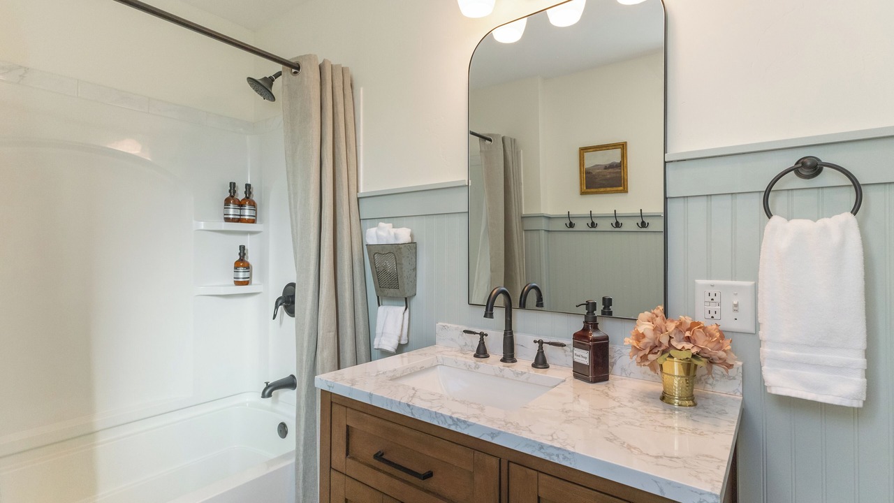 Photo of Bathroom in Historic Livingston