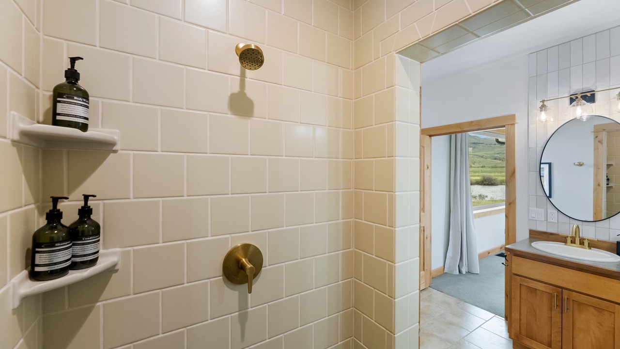 Photo of Bathroom in Pray