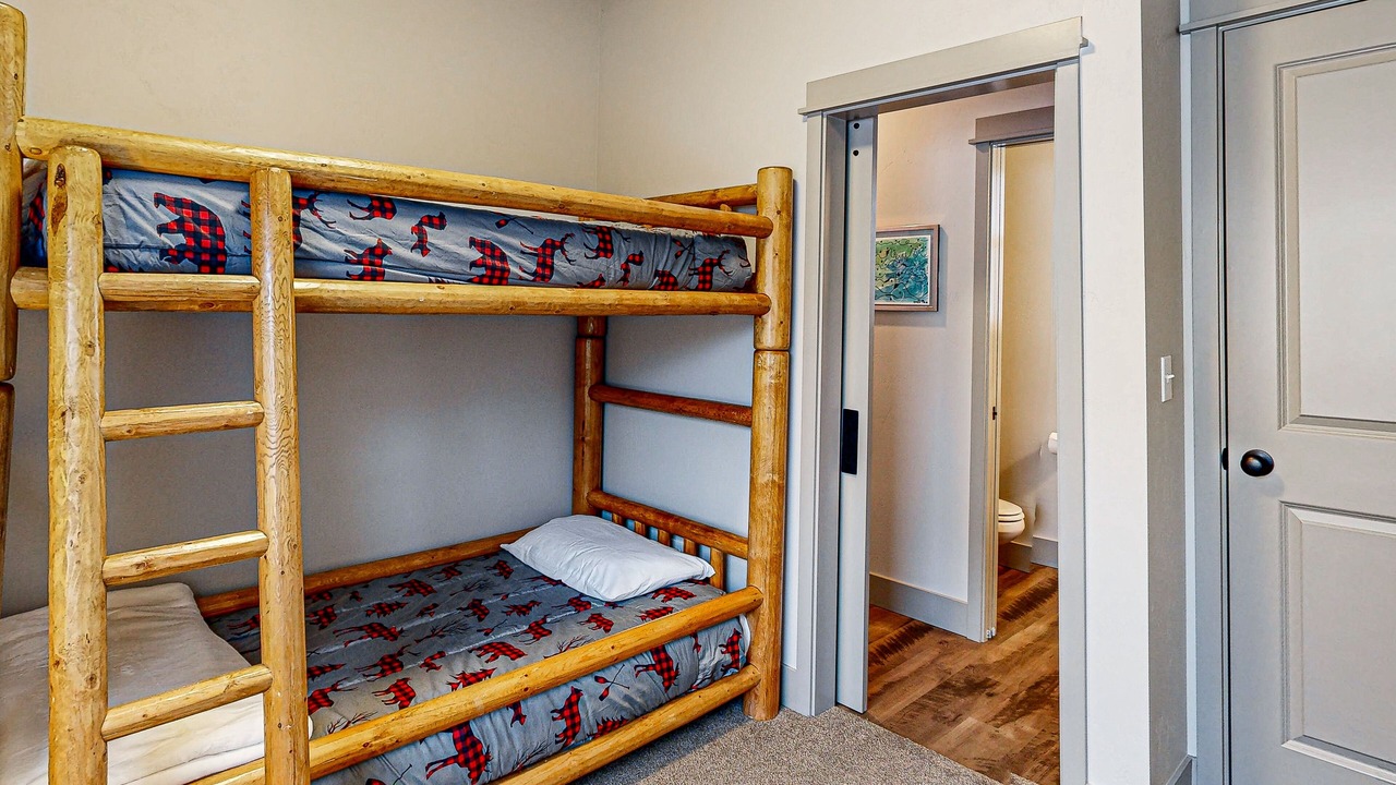 Photo of Bedroom in Donnelly
