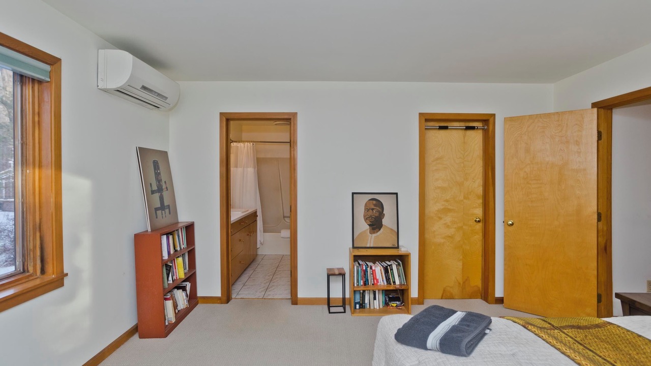 Photo of Bedroom in Amherst
