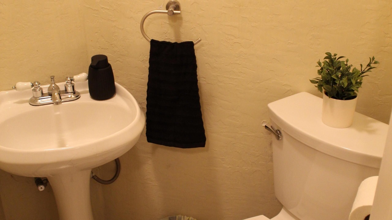 Photo of Bathroom in Brownsville