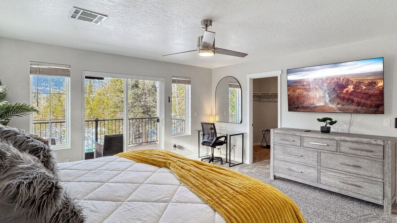 Photo of Bedroom in Donnelly