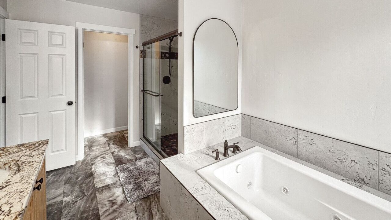 Photo of Bathroom in Donnelly