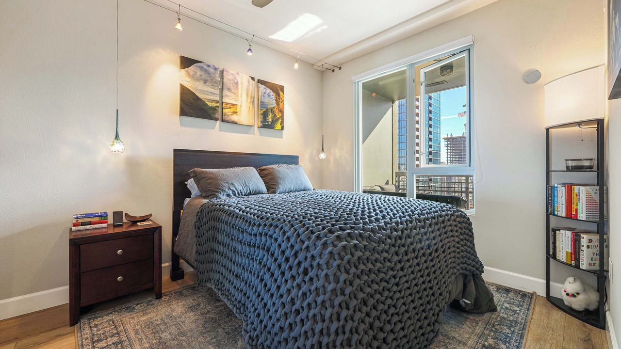 Photo of Bedroom in Downtown San Diego