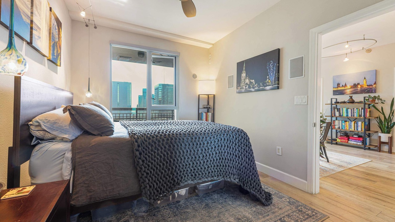 Photo of Bedroom in Downtown San Diego