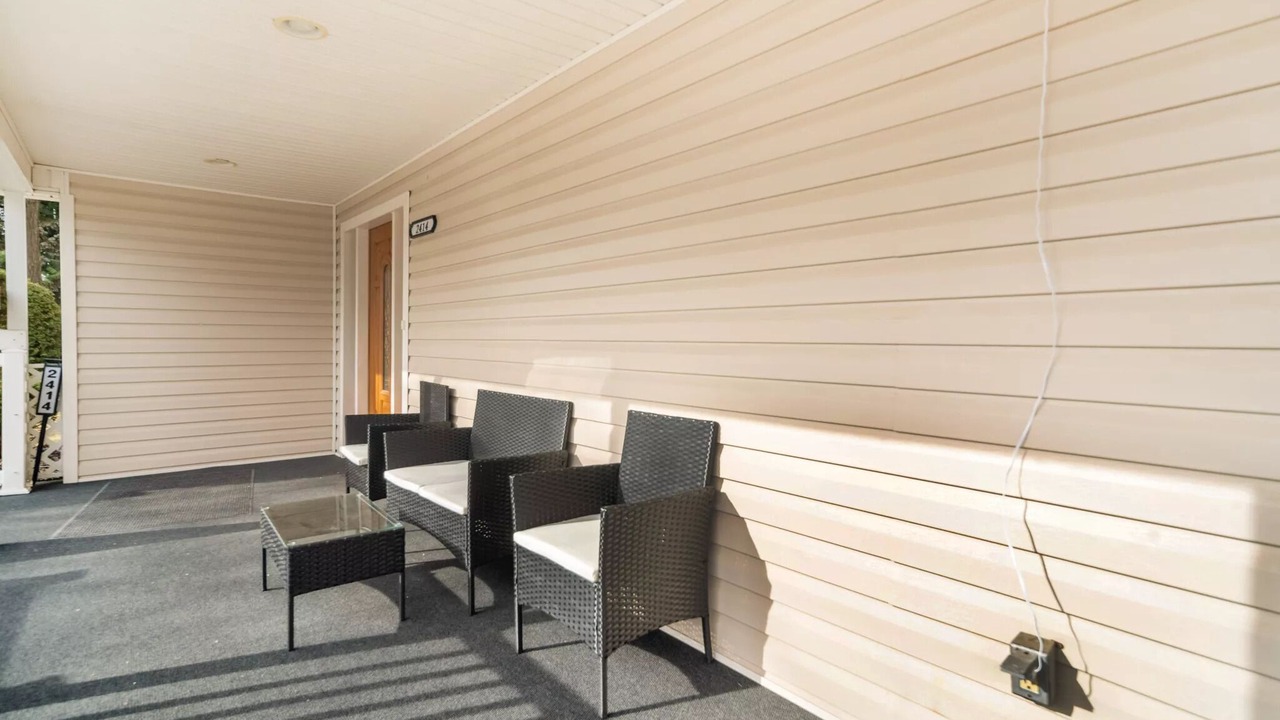 Photo of Patio Balcony in Cuyahoga Falls