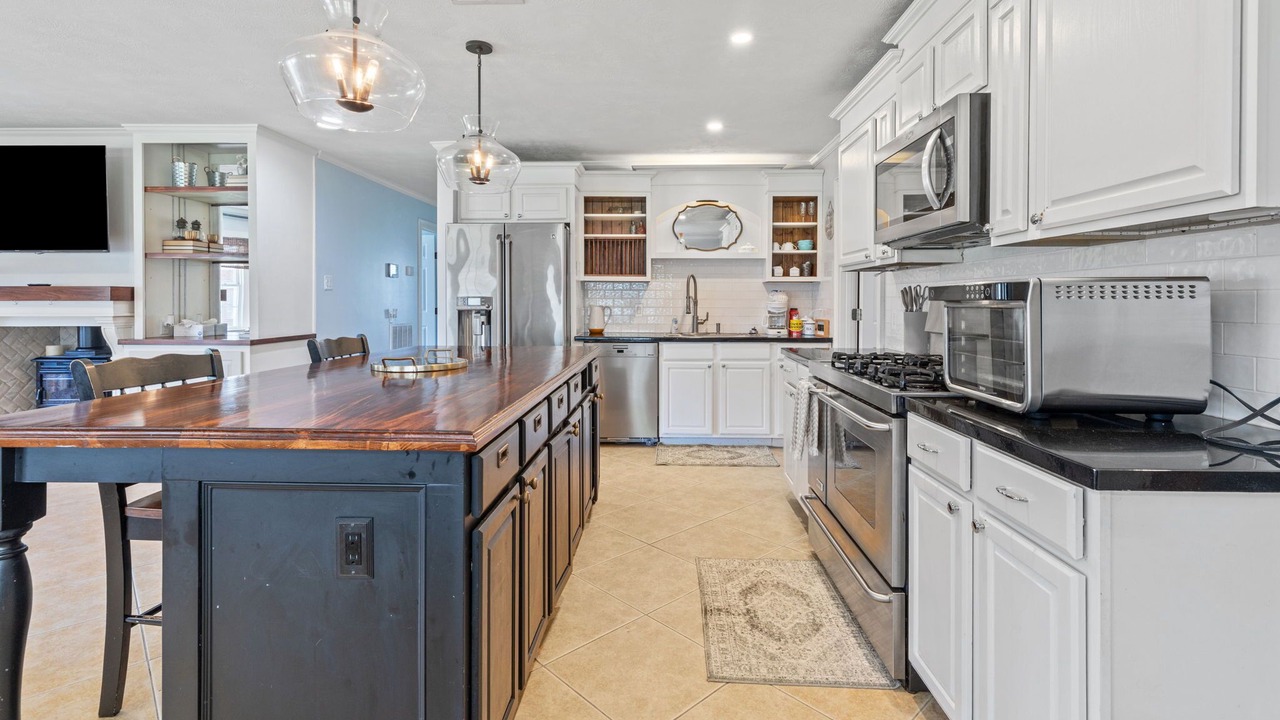 Photo of Kitchen in Sulphur