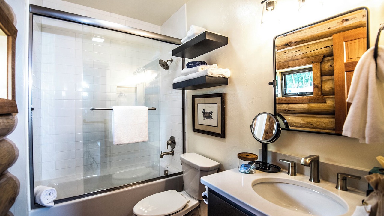 Photo of Bathroom in Ennis