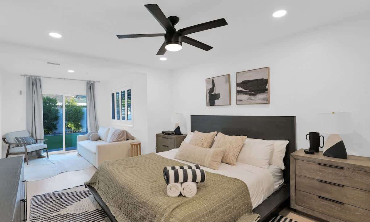 Photo of Bedroom in Scottsdale Estates Nine