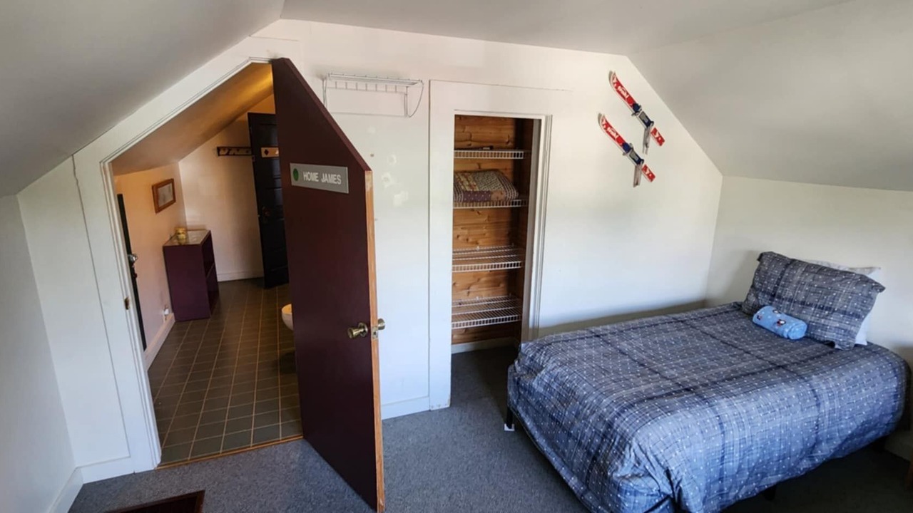 Photo of Bedroom in Kellogg