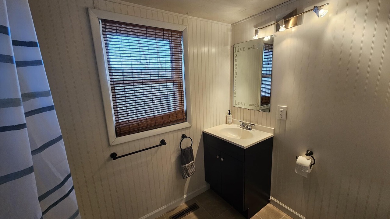 Photo of Bathroom in Sheridan